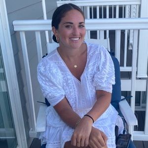 Meet your Posher, Rebecca